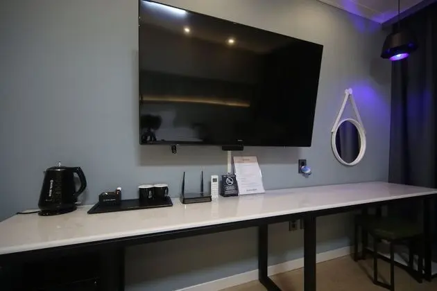 Standard Tek Büyük Yataklı Oda