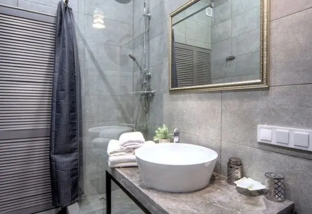 Design Stüdyo (Design Studio on Mikhailovskaya, 24V)