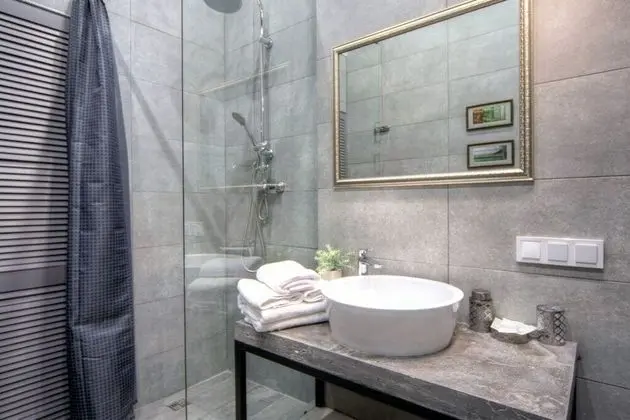 Design Stüdyo (Design Studio on Mikhailovskaya, 24V)