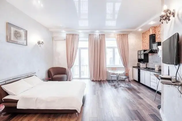 Luxury Stüdyo, Sigara İçilmez (Studio with Spa on Lisenko Street 3)