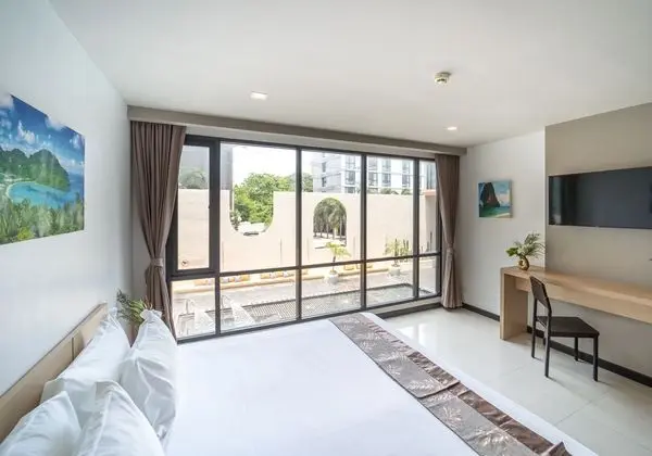 Pool Superior