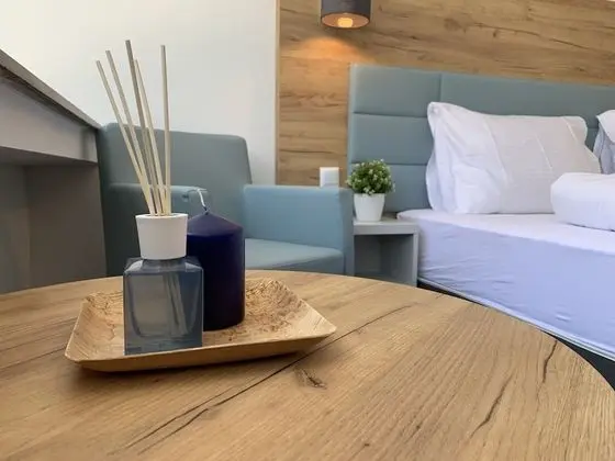 Comfort Tek Büyük Yataklı Oda