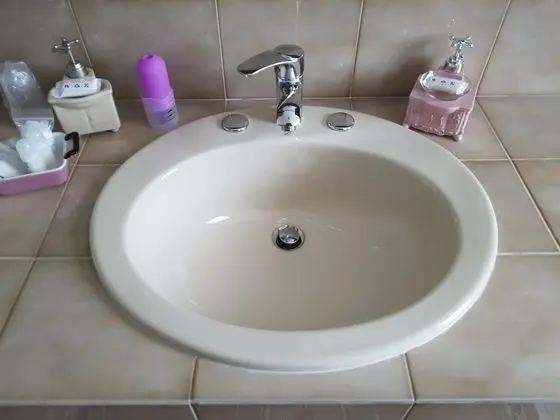 Tek Büyük Yataklı Oda, Balkon