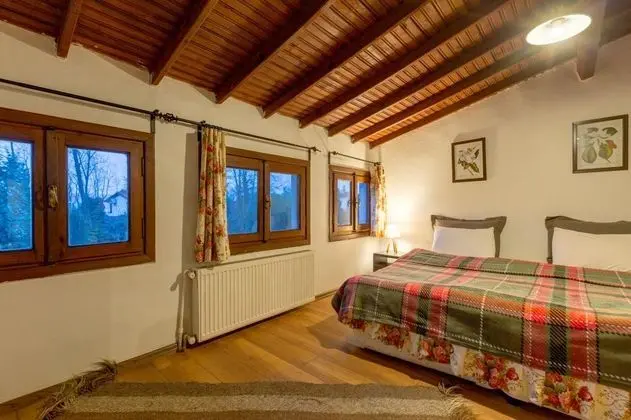 Villa - 3 Yatak Odalı, Bahçe Manzaralı, Şömineli
