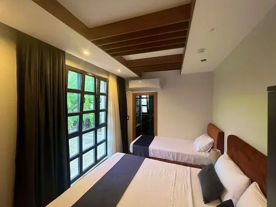 Deluxe Süit, Birden Çok Yatak, Sigara İçilmez
