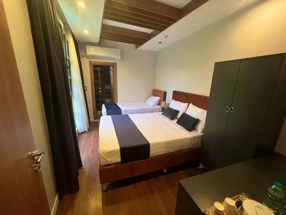 Deluxe Süit, Birden Çok Yatak, Sigara İçilmez
