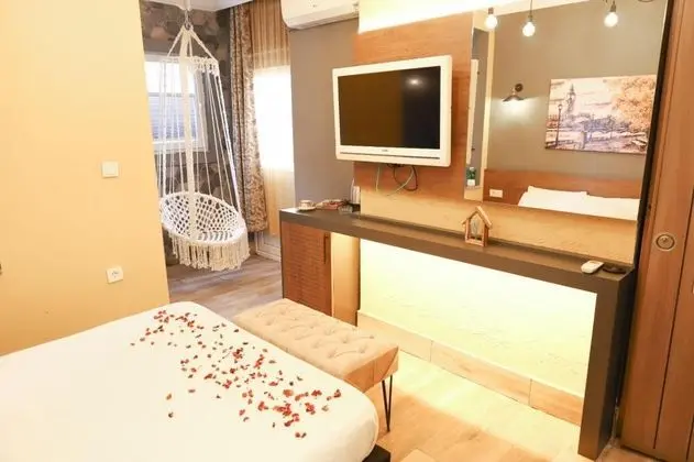 Jakuzili Standart Oda, Bahçe Manzaralı, Jakuzili