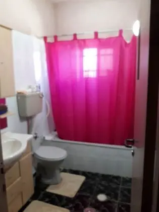 Tek Büyük Yataklı Oda, 1 Büyük (Queen) Boy Yatak, Ortak Banyo