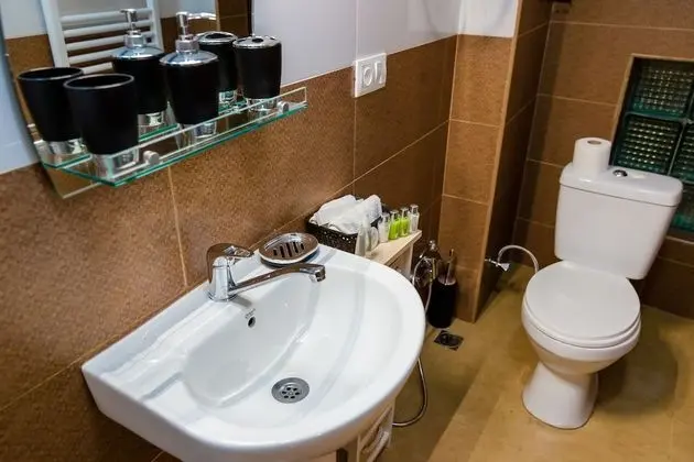 Economy Tek Büyük Yataklı Oda