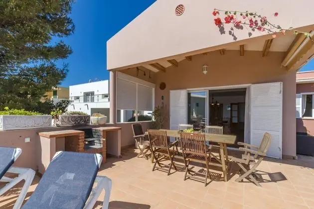 Villa, 4 Yatak Odası, Kişiye Özel Havuzlu, Deniz Manzaralı