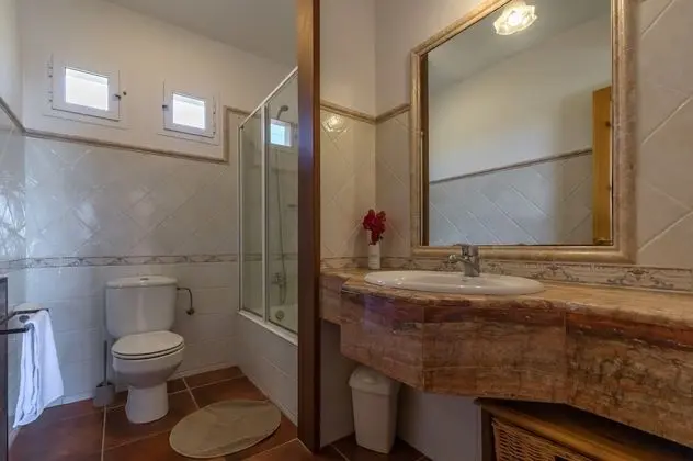 Villa, 4 Yatak Odası, Kişiye Özel Havuzlu, Deniz Manzaralı