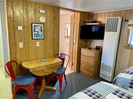 Kulübe, Sigara İçilmez, Nehir Manzaralı (Cabin 2)