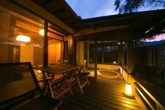 Traditional Oda, 2 Yatak Odası, Sigara İçilmez (Japanese Style, Semi-open-air Bath)