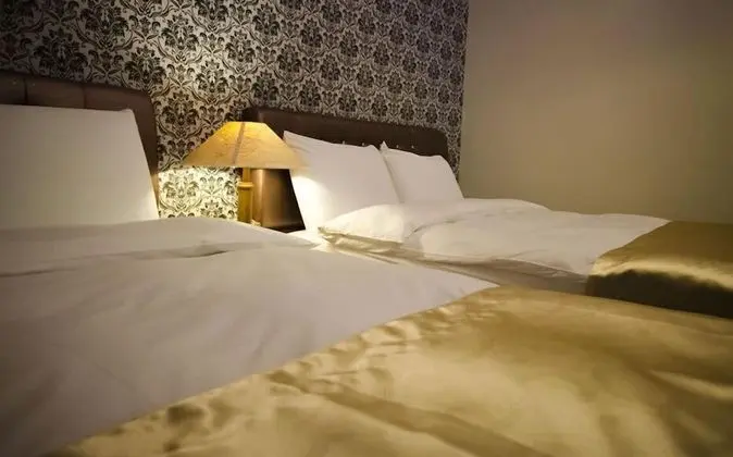 Dört Kişilik Oda, Balkon