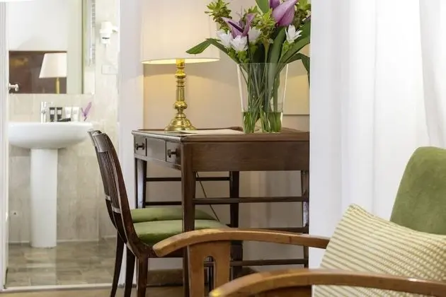 Standard Tek Büyük veya İki Ayrı Yataklı Oda