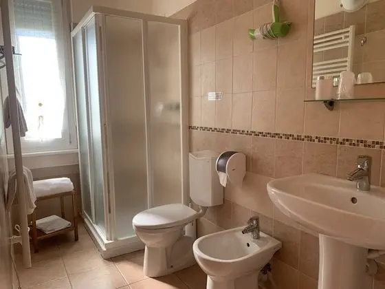 Tek Büyük Yataklı Oda, Bahçe Manzaralı