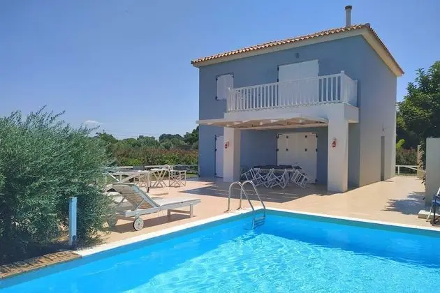 Family Villa, 4 Yatak Odası, Kişiye Özel Havuzlu
