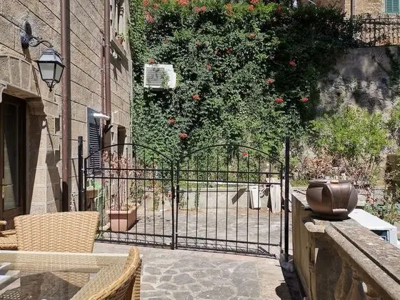 Ev, 2 Yatak Odası, Veranda