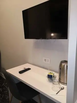 Tek Büyük Yataklı Oda (Castel dell'Ovo)