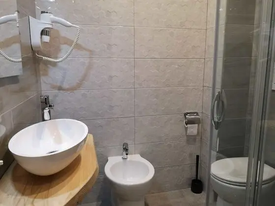 Tek Büyük Yataklı Oda (Piazza del Plebiscito)