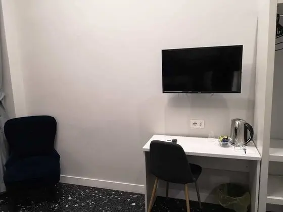 Üç Kişilik Oda (Capri)