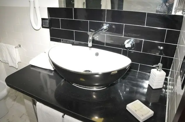 Superior Tek Büyük Yataklı Oda