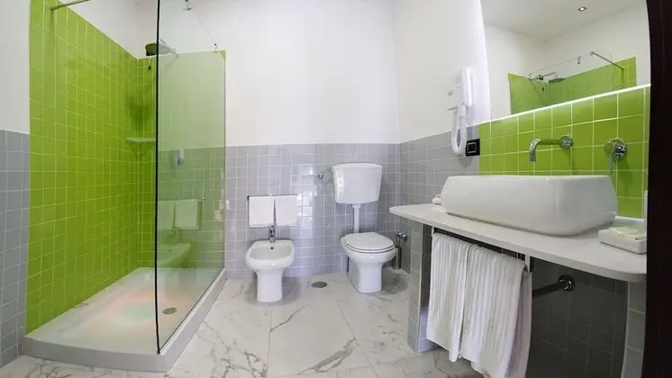 Superior Tek Büyük Yataklı Oda