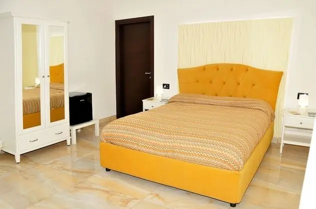 Tek Büyük Yataklı Oda