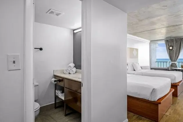 Standard Oda, 2 Çift Kişilik Yatak, Balkon, Okyanus Manzaralı