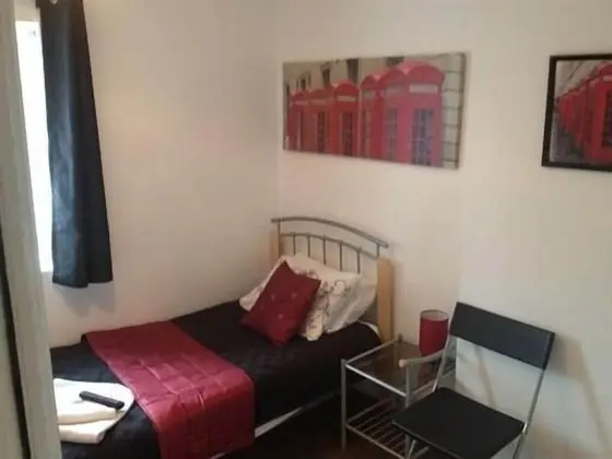 Standard Tek Kişilik Oda, Ortak Banyo, Bahçe Manzaralı