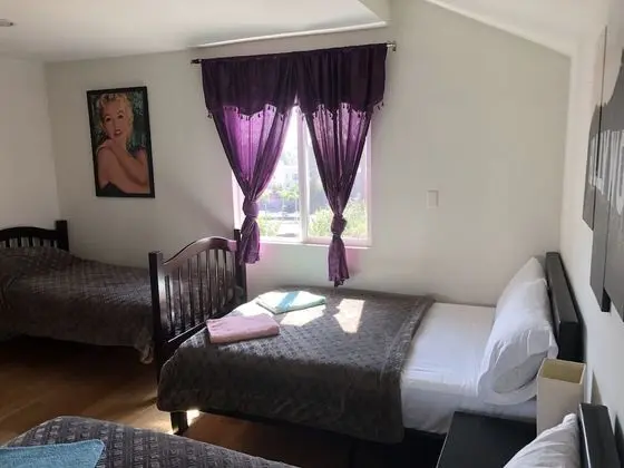 Deluxe Dört Kişilik Oda