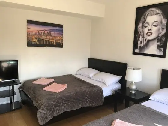 Standard Dört Kişilik Oda