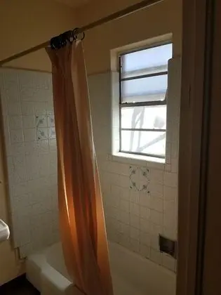 Tek Kişilik Oda, 1 Büyük (Queen) Boy Yatak, Sigara İçilmez