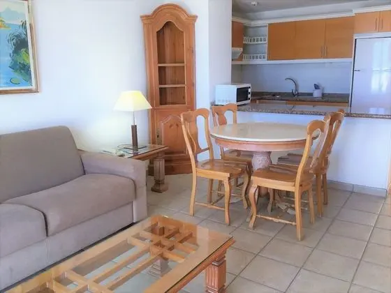 Apart Daire, 2 Yatak Odası, Deniz Manzaralı