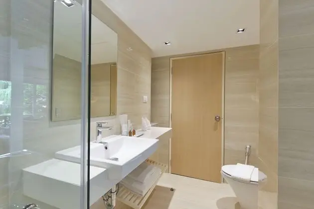 Pool Access, 2 Bedrooms Suite with Living area and Balcony