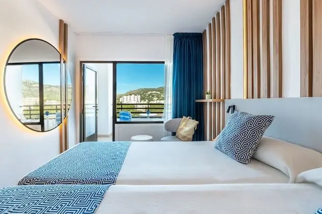 İki Ayrı Yataklı Oda, Kısmi Deniz Manzaralı