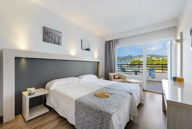Superior İki Ayrı Yataklı Oda, Deniz Manzaralı (2 adults + 1 child)