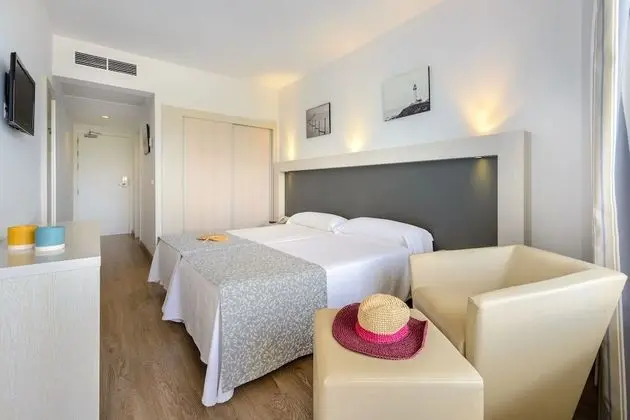 Superior İki Ayrı Yataklı Oda, Deniz Manzaralı (2 adults + 1 child)