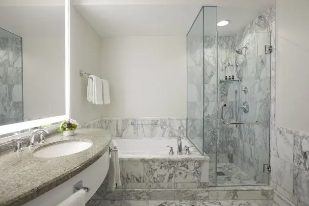İki adet Çift Kişilik Yataklı, Balkonlu (Signature Room)
