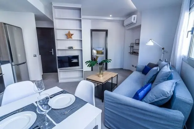 1 Bedroom Home (1 Adult + 1 Child)