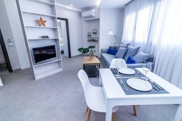 1 Bedroom Home (2 Adults)