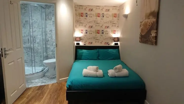 Standard Stüdyo, Banyolu/Duşlu
