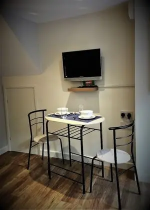Standard Stüdyo, Banyolu/Duşlu