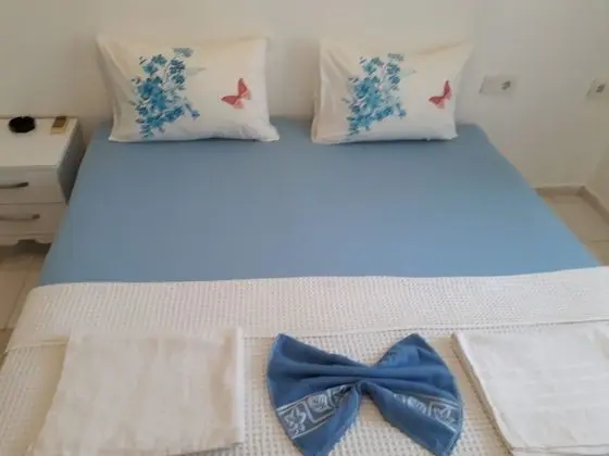 Üç Kişilik Oda