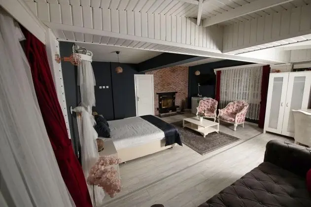 Şömineli Deluxe Oda, Bahçe Manzaralı, Şömineli