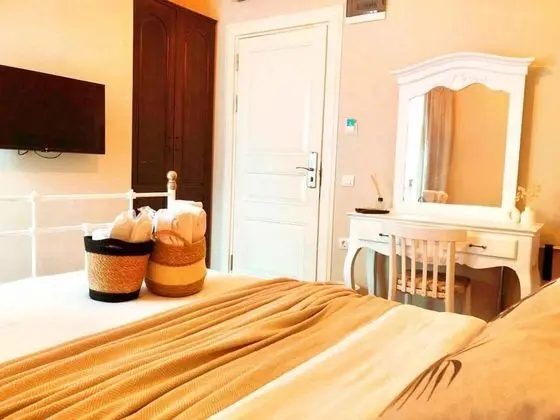 Standart Oda, Bahçe Manzaralı