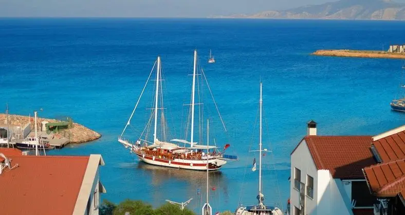 2/4 Kisilik 1+1 Deniz Manzaralı Apart Oda