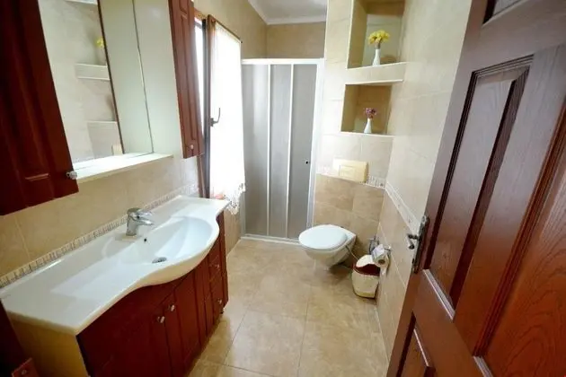 2/4 Kisilik 1+1 Deniz Manzaralı Apart Oda