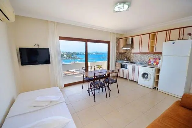 3-4 Kişilik Apart Deniz Manzaralı