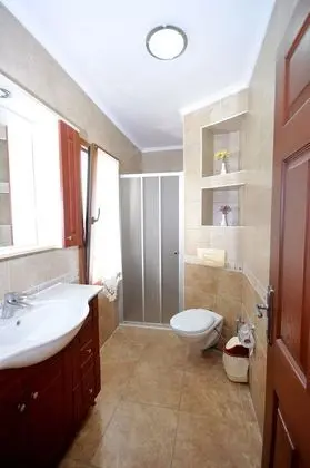 Economy Apart Daire, Kısmi Deniz Manzaralı